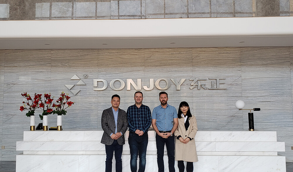 客户访问Donjoy技术